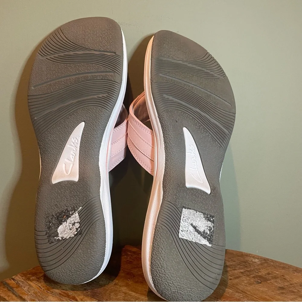 Cloudsteppers by Clarks Cushion Soft LIGHT PINK Flip Flop Size 11 M - Picture 11 of 14